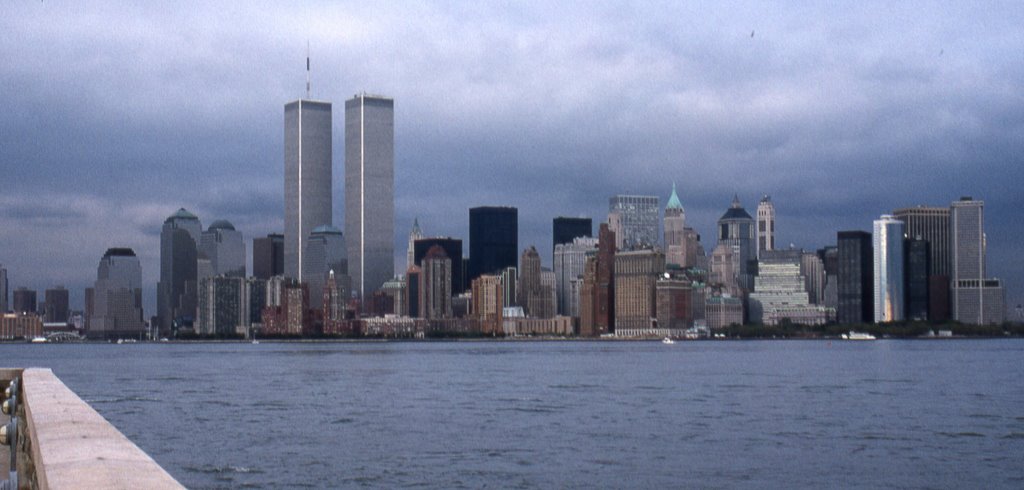 1994 9 New York Ellis Island, lower Manhattan