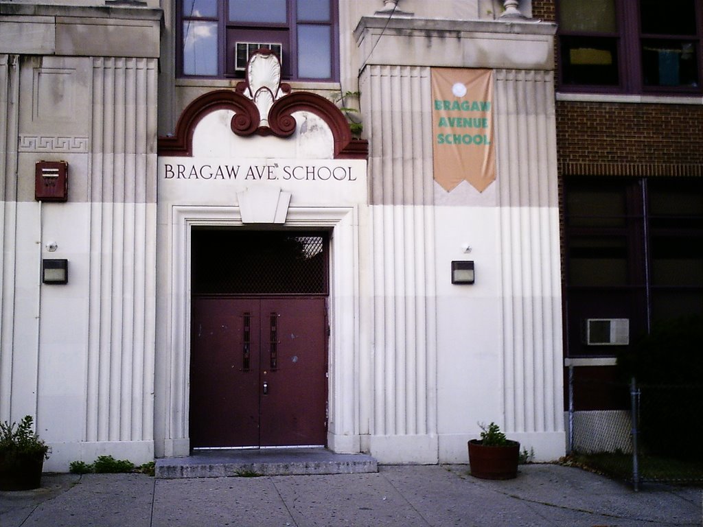 Bragaw Avenue School
