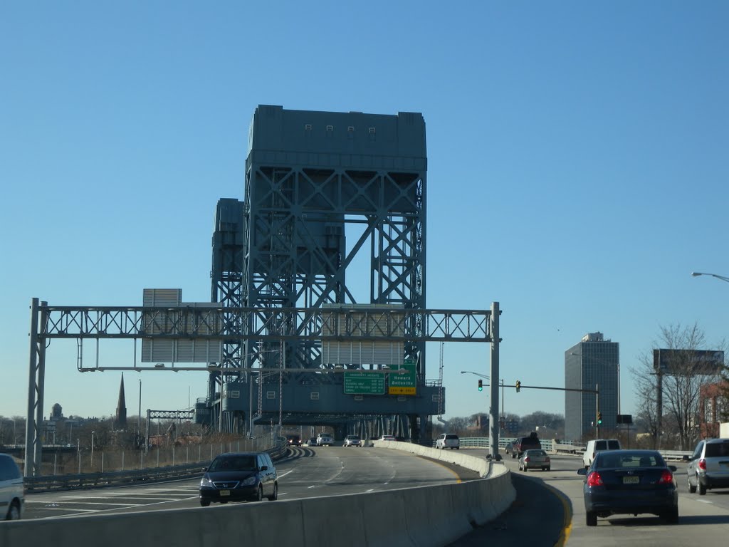 Stickel Memorial Bridge