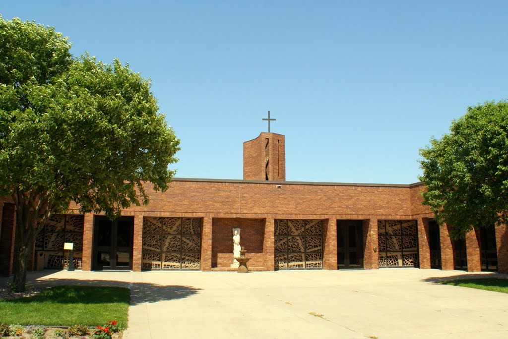 Kearney, NE: St. James Catholic