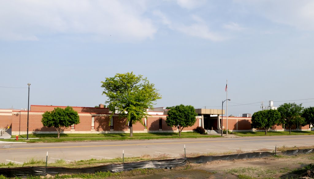 Buffalo Co. Courthouse (1974) - Kearney, NE 6-2011