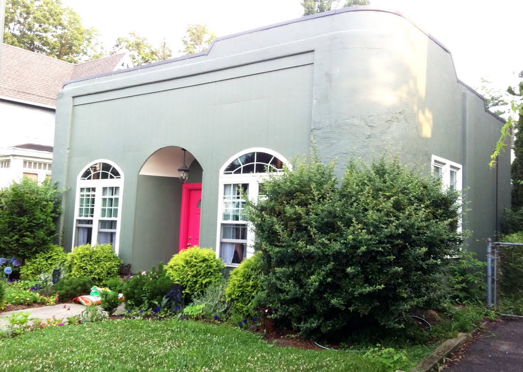 Interesting House in Collingswood