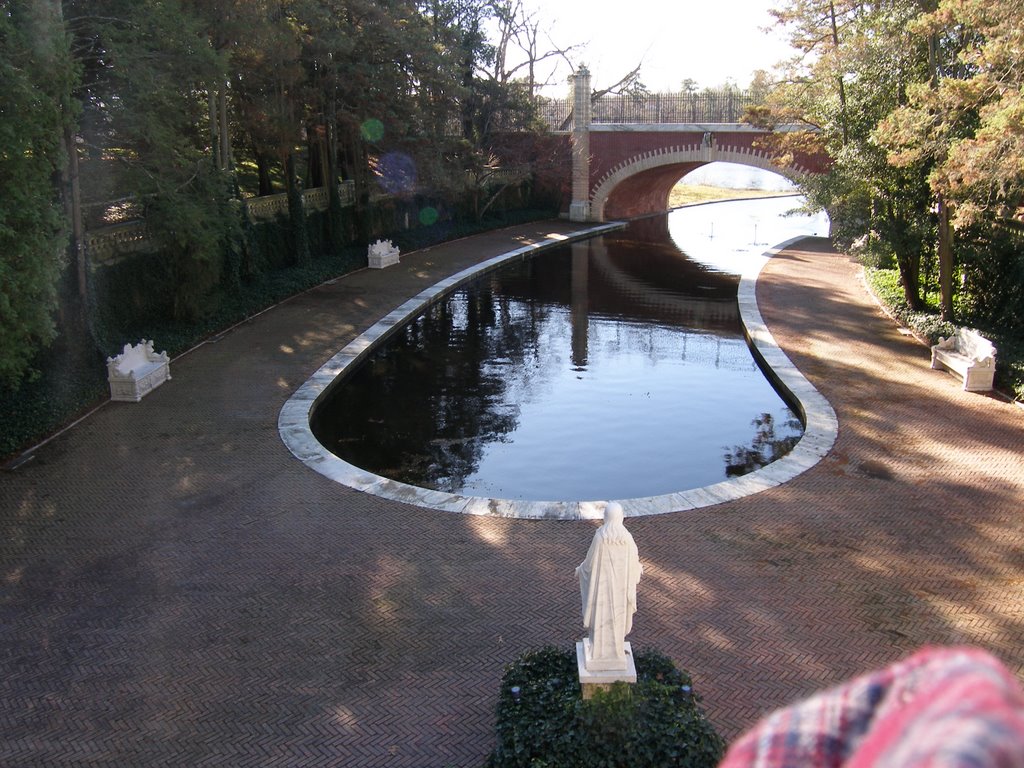 lake enterance