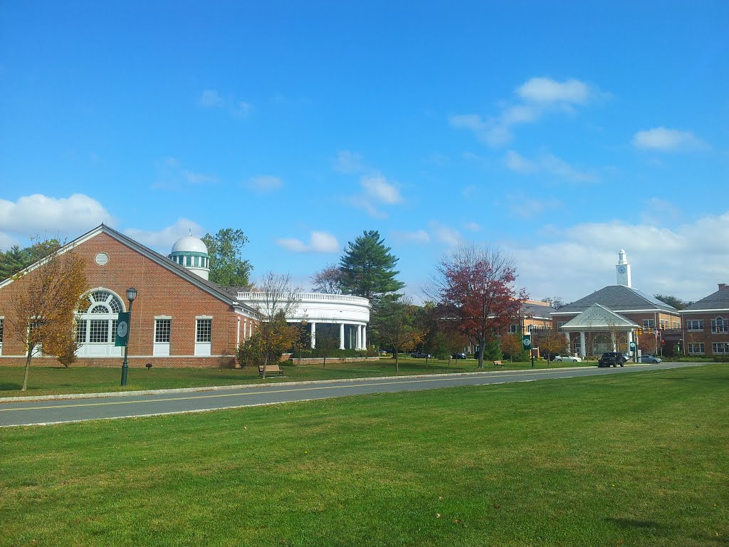 THE OVAL, LIVINGSTON NJ