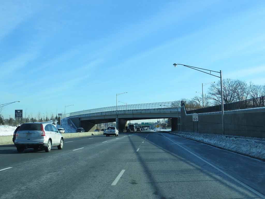 Essex St Overpass