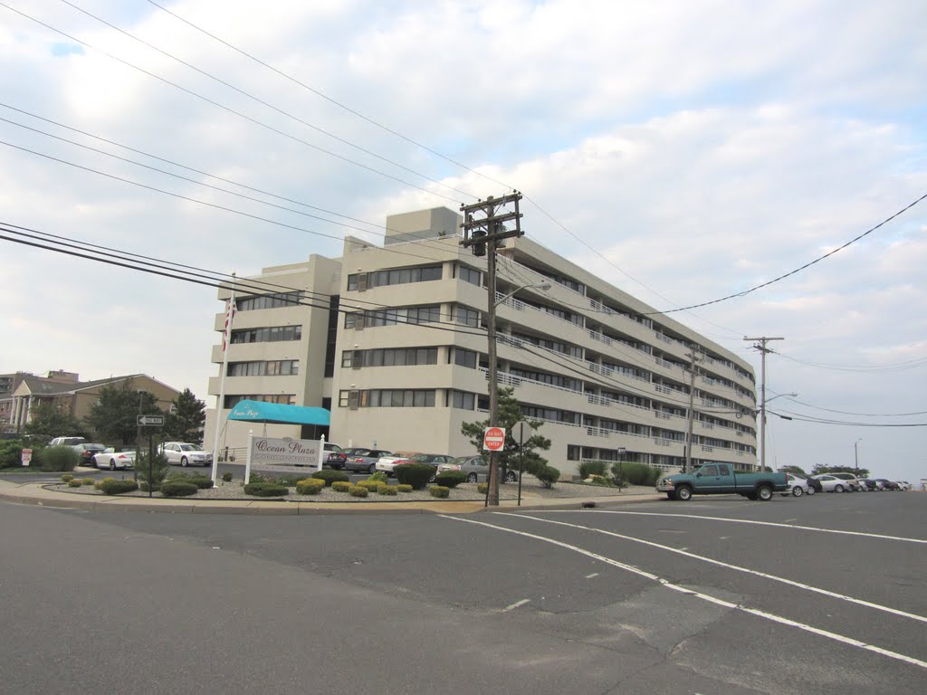 Ocean Plaza