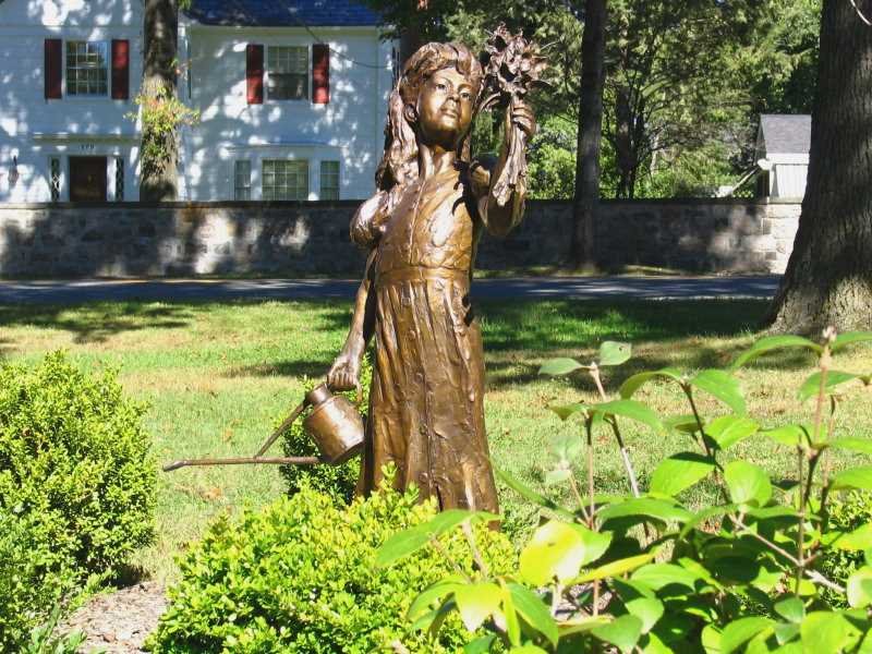 Mary Barrow McDaniel monument (Madison, NJ)