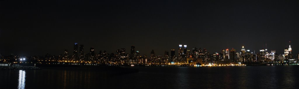 Midtown NY skyline at night