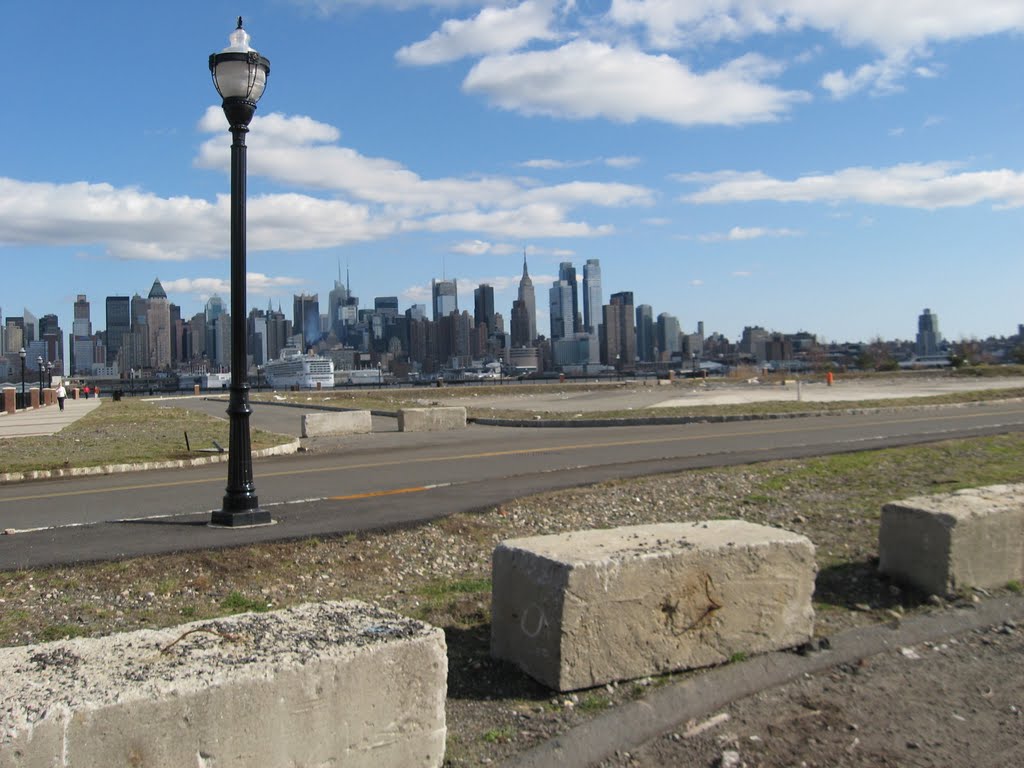 NYC from Weehawken Ferry Jersey Side