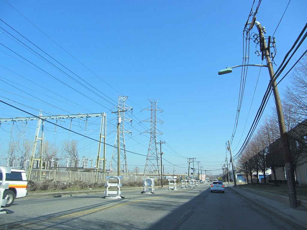 West Side Avenue