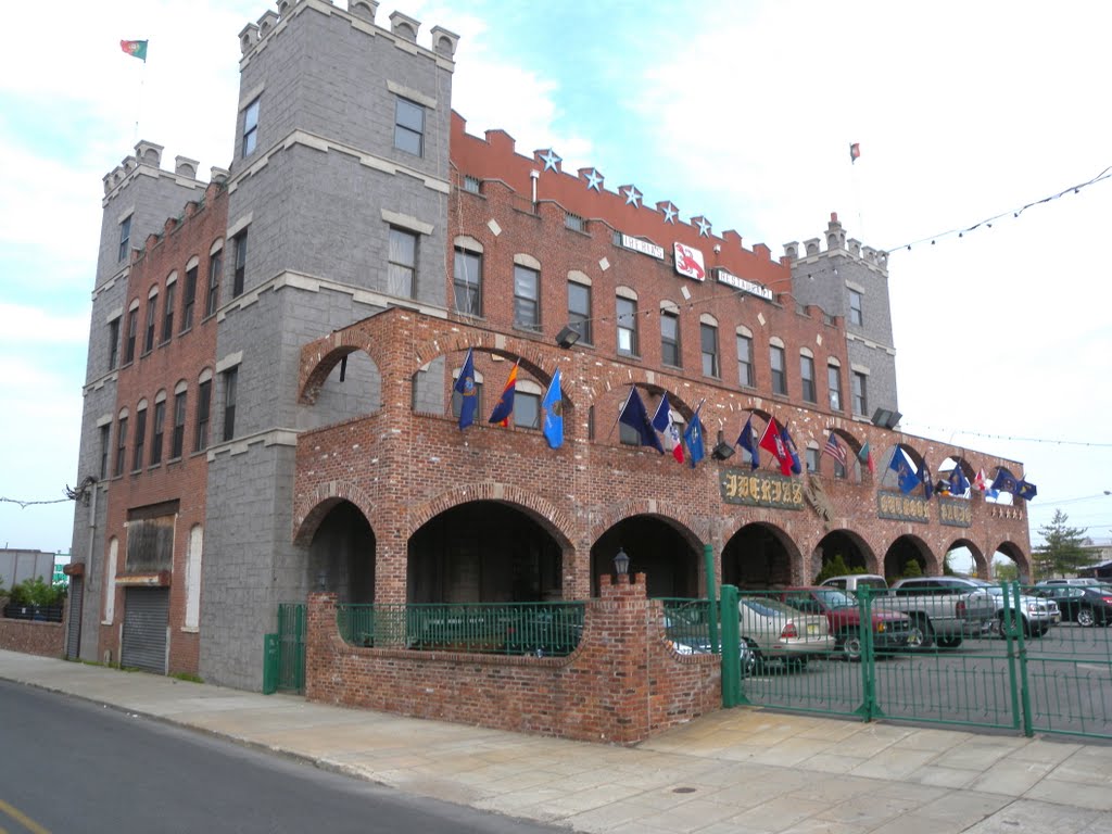 Iberia Tavern & Restaurant