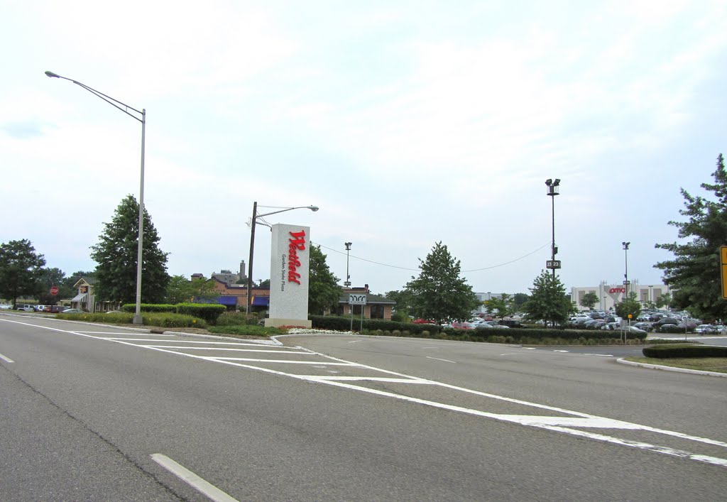 Westfield Garden State Plaza