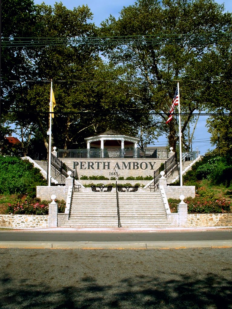 "Grand Entrance" - Bayview Park -  Front St. - Perth Amboy, NJ - 9.16.2007