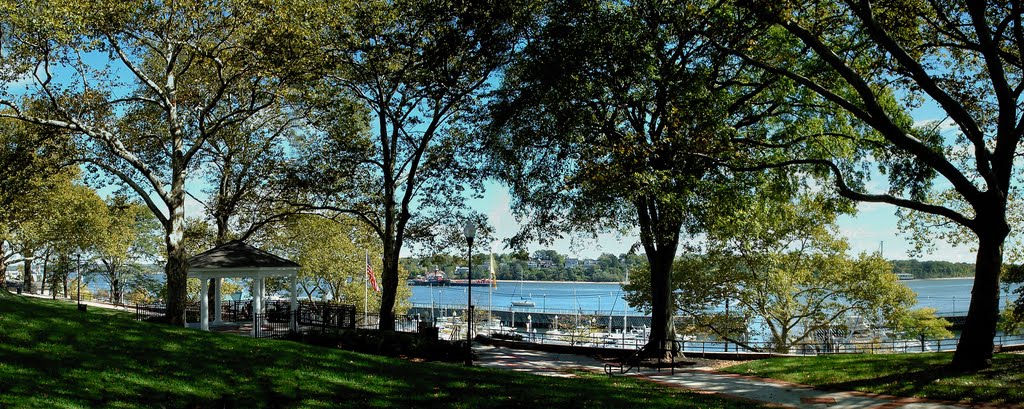"Park With A View" - The Municipal Marina, Arthur Kill & Staten Island - Bayview Park - Front St. - Perth Amboy, NJ - 8.9.2009