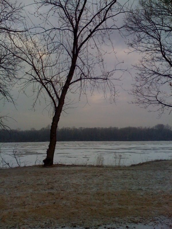 FROZEN RANCOCAS CREEK
