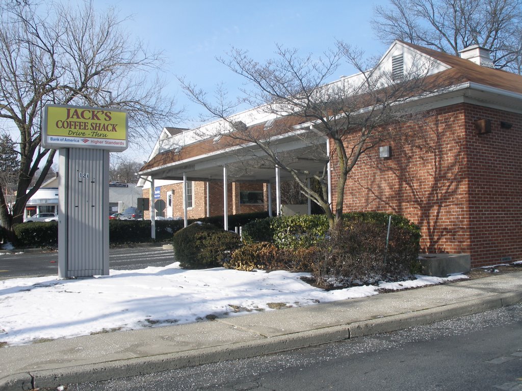 Combination of a drive-thru bank and coffee shack