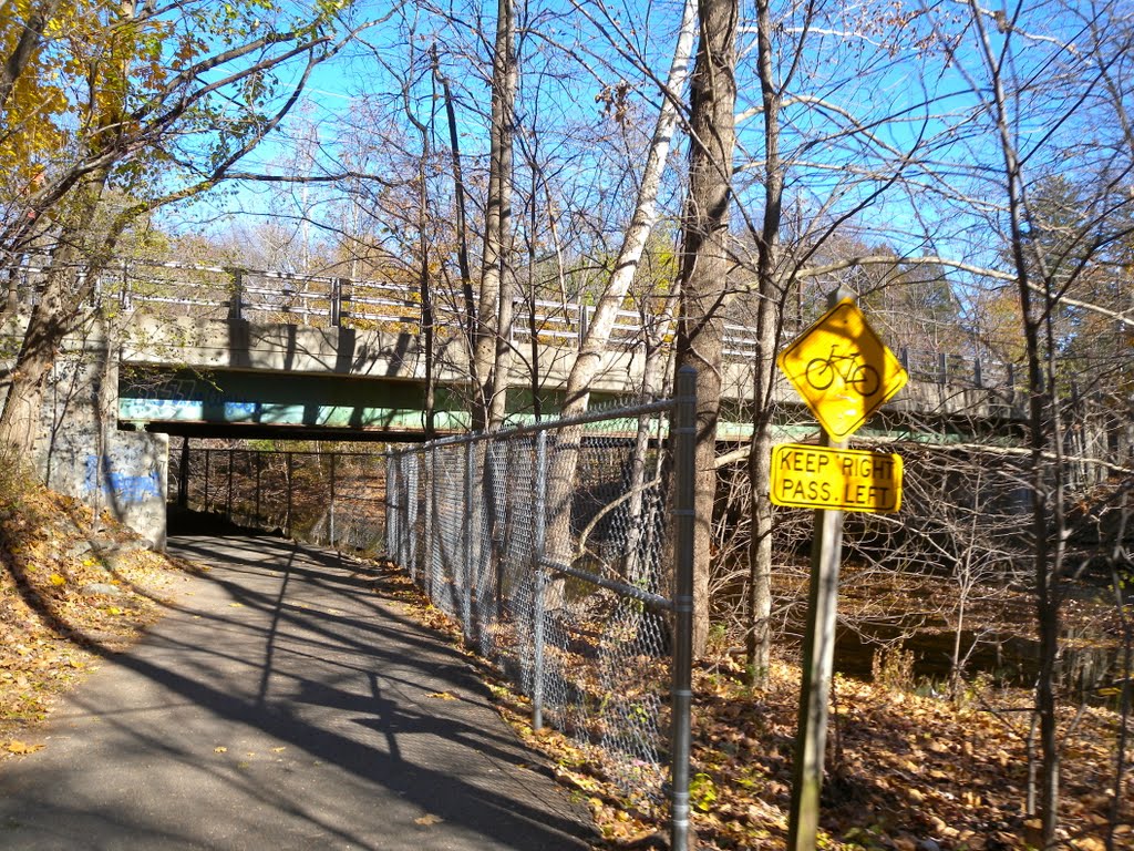 Saddle River Park Bike Path