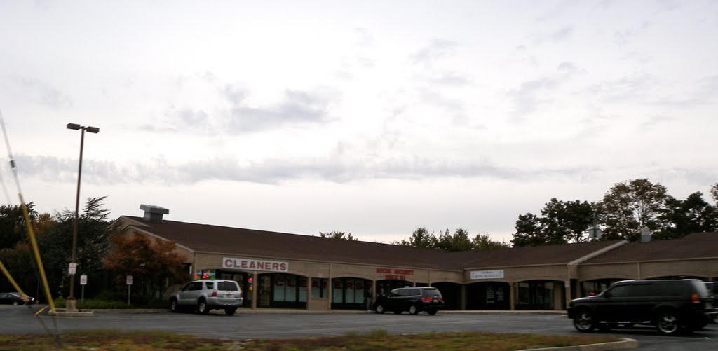 Yorktowne Plaza