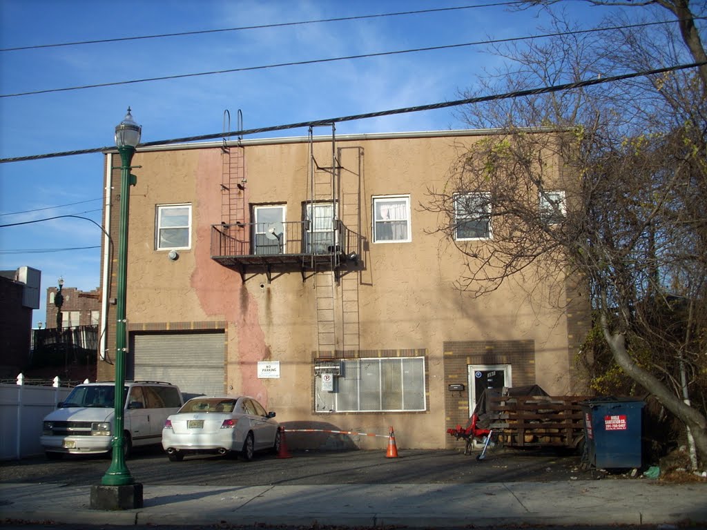 Teaneck store back