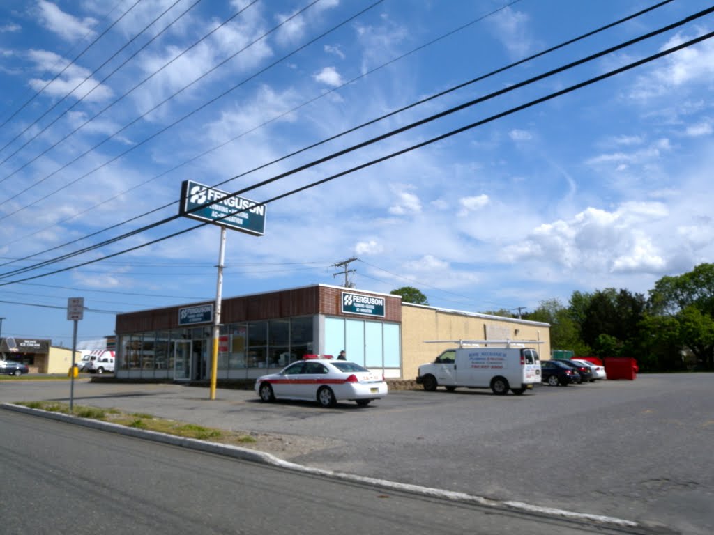 Toms Riverside Deli & Subs