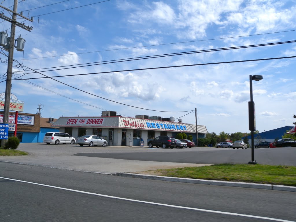 Wolfies Restaurant