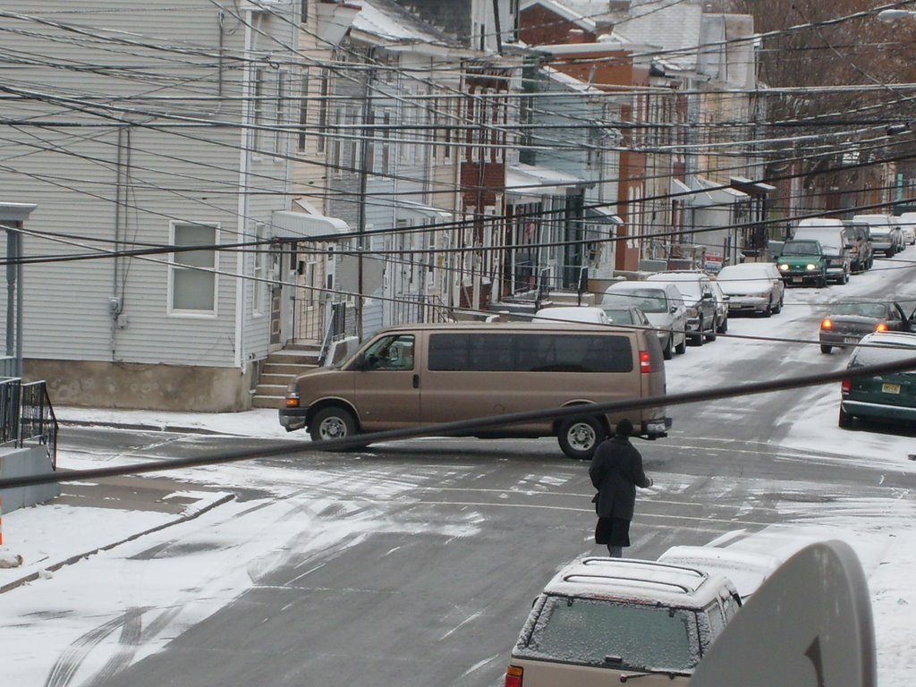 INTRSC HOUGHTON & ST JOES AVES