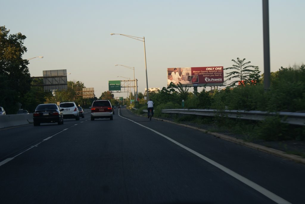 RT 1 NORTH NEAR OLDEN AVE EXIT TRENTON, NJ