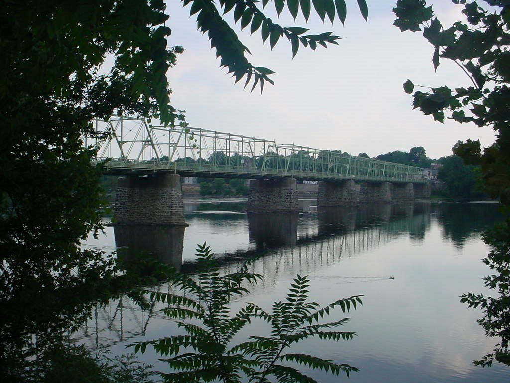 The Calhoun Street Brige from Morrisville, PA to Trenton, NJ