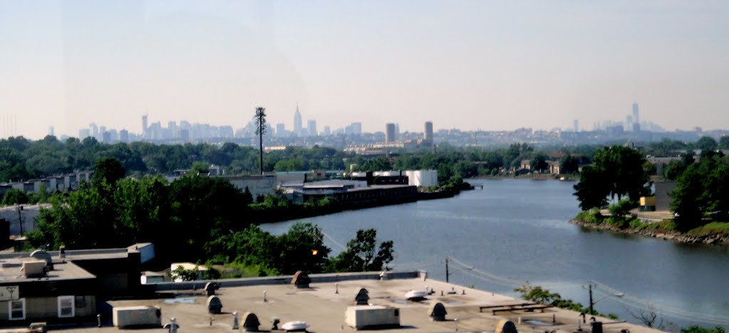 Manhattan from I-80