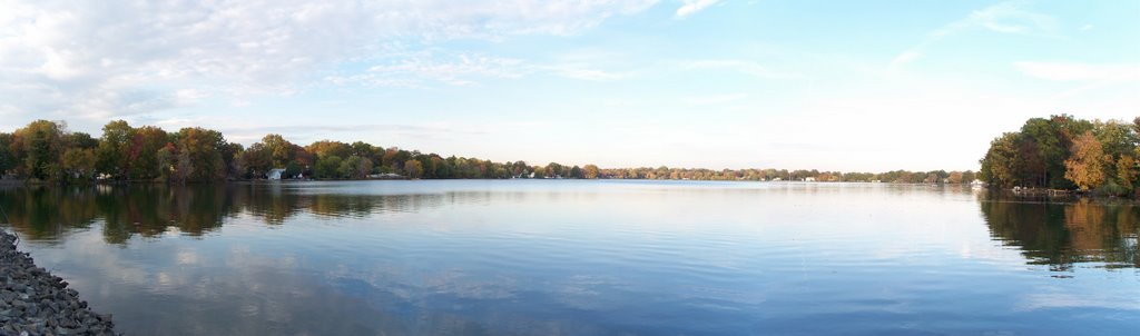 A panoramic View of Lake parsippany