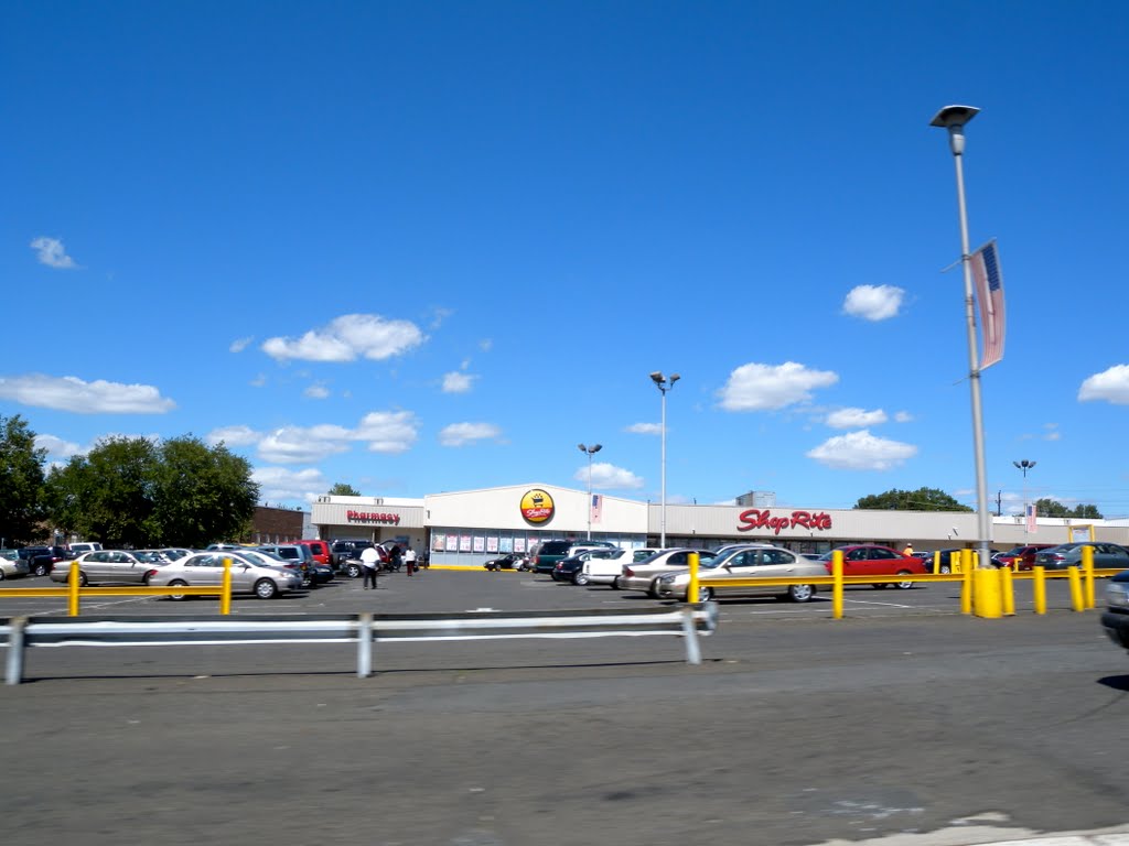 Shop Rite Supermarket‎
