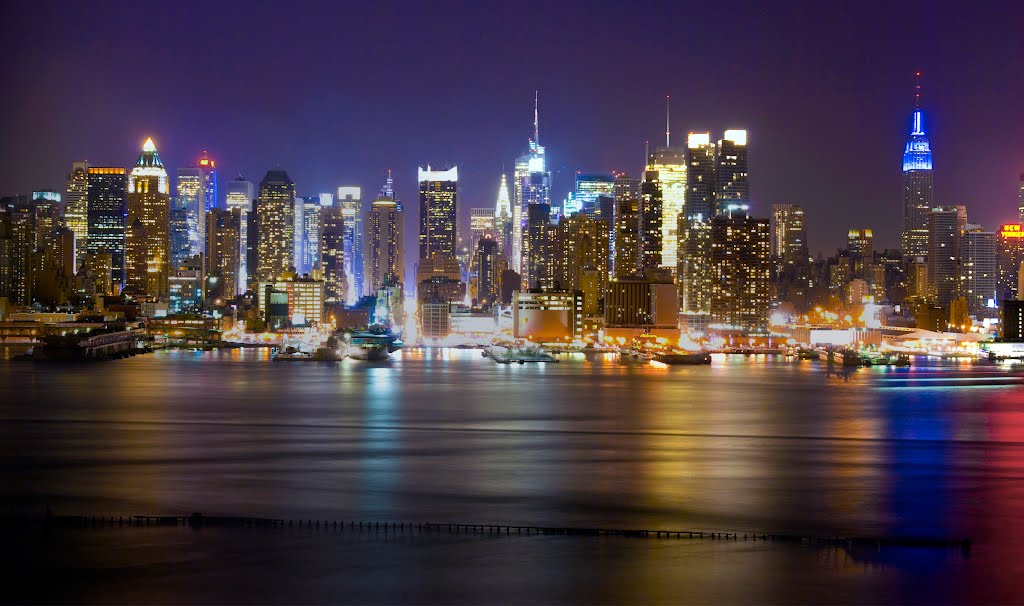 Manhatan skyline from New Yersey