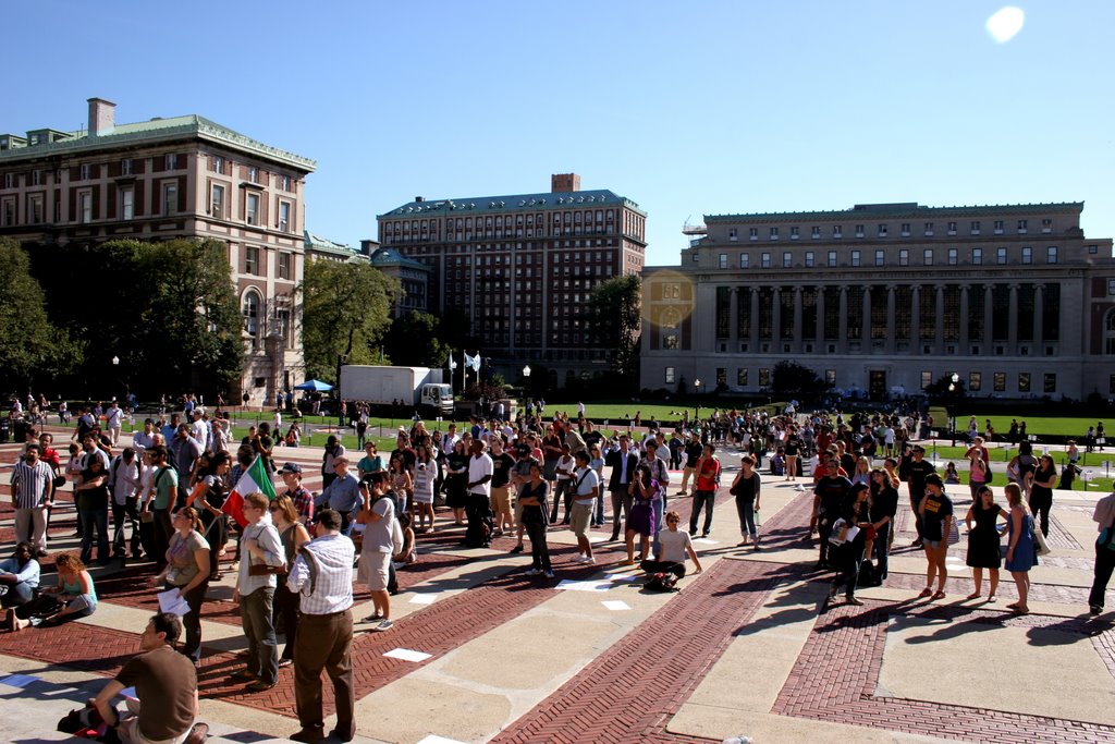 IMG_4351 Columbia University Campus while Ahmedinejad Speaks Inside