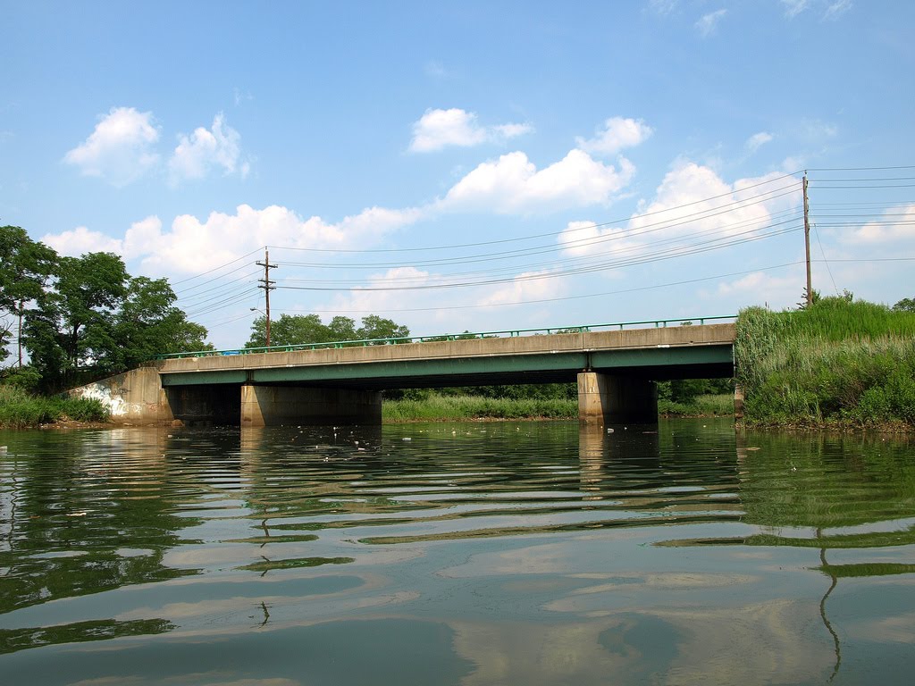 Trenton Avenue Bridge over Elizabeth River, New Jersey