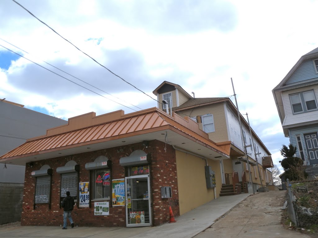 Super Value Liquor