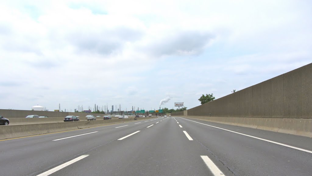 Turnpike South Truck Lanes