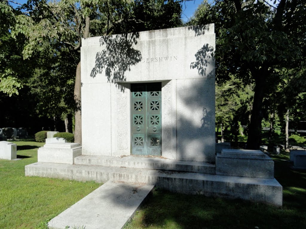 George and Ira Gershwin Gravesite