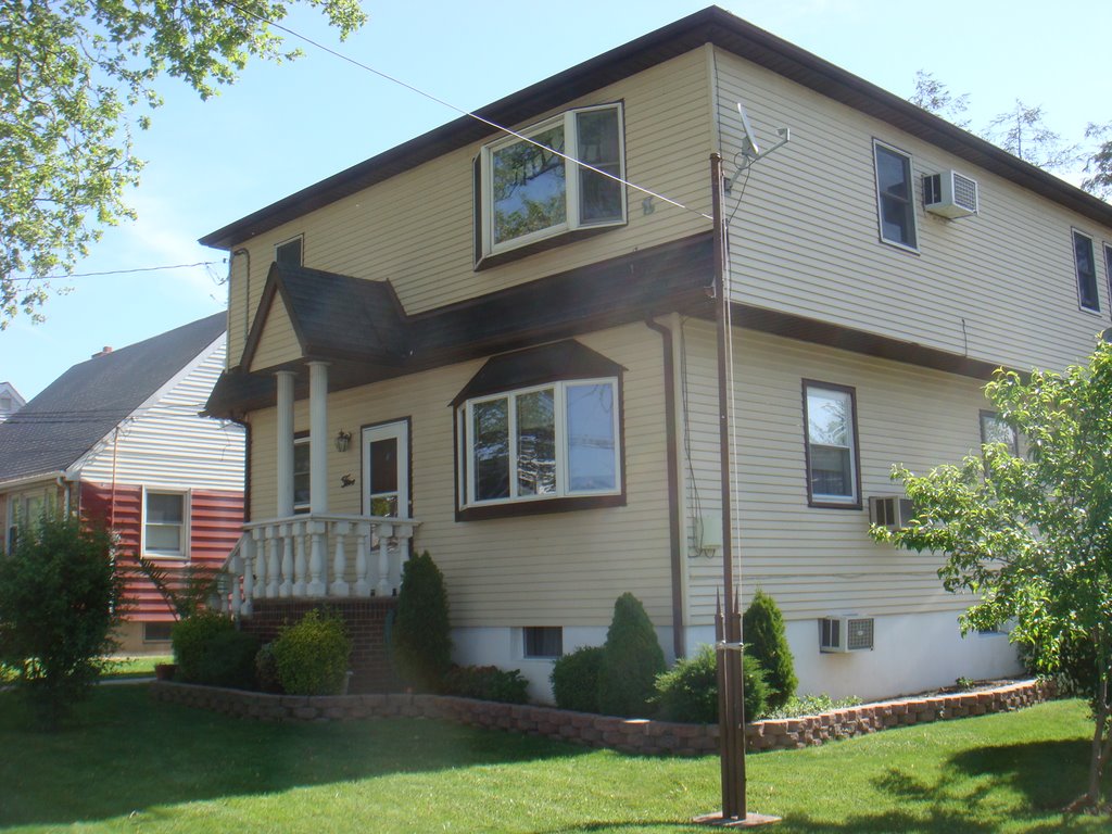 Staten Island American House