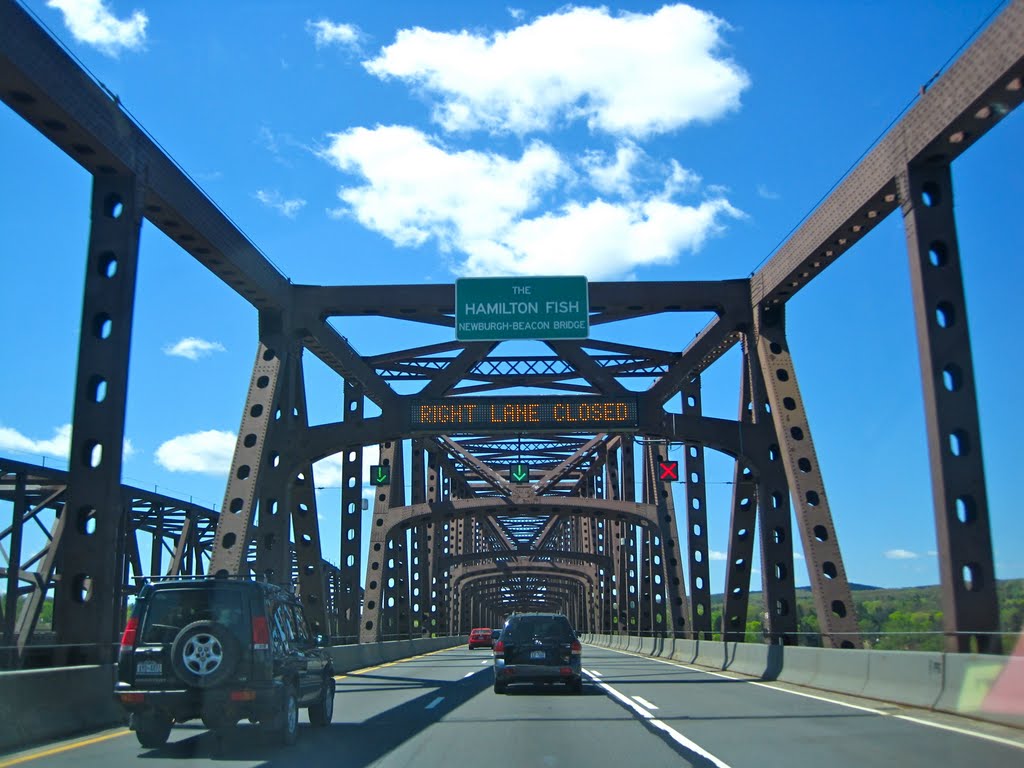 Eastbound on the Newburgh–Beacon Bridge.