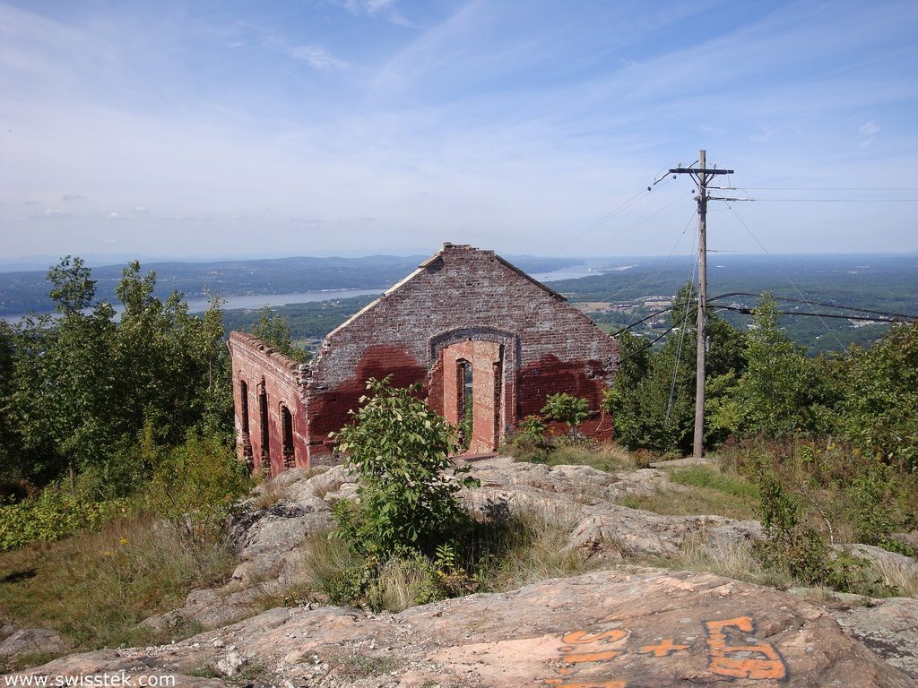 Beacon Mountain Incline Railway Station Ruins