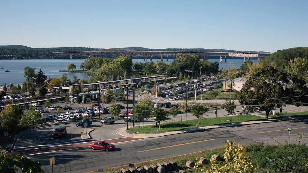 Newburgh-Beacon Bridge & Beacon Train Station