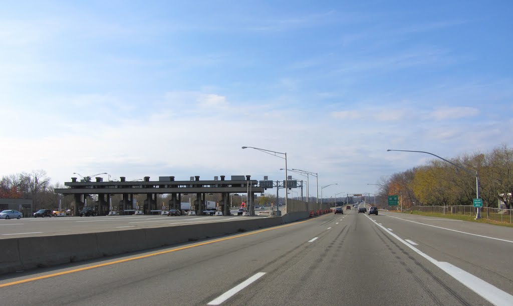 Newburgh-Beacon Bridge Toll Plaza
