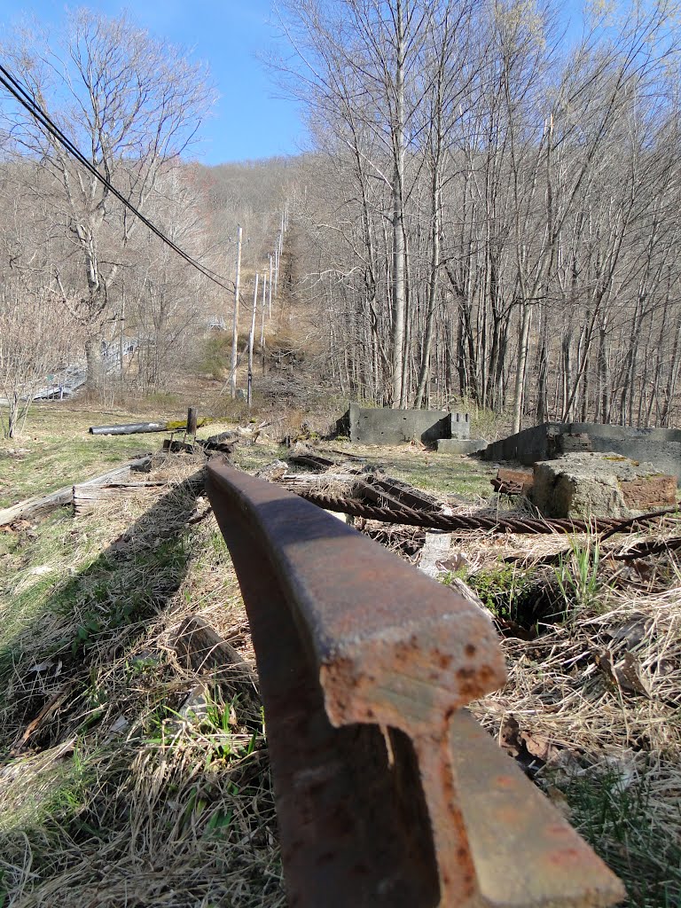 Remains of Mt Beacon Incline Railroad