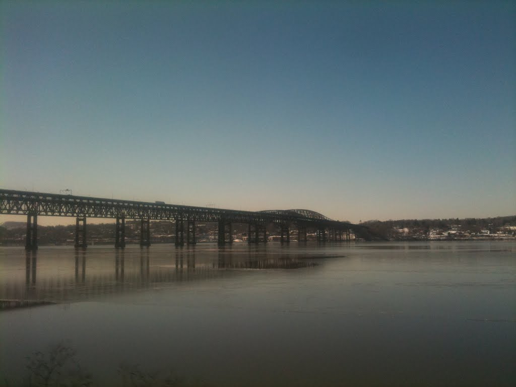 View of Newburgh-Beacon Bridge, Beacon, NY 12508, USA