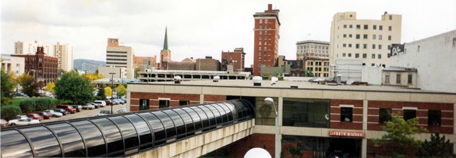 (copyrighted)   Metro Center Walkover 70s