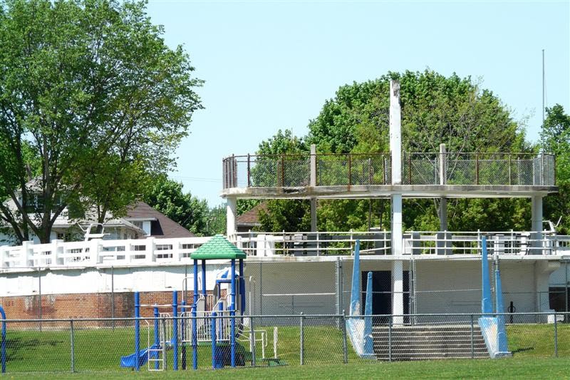 (copyrighted) first ward pool (closed 2010/torn down 2014)