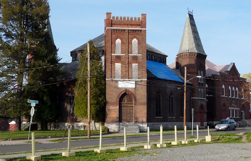 (copyrighted)  (pic 2009) 1820 N Presbyterian Church 322 Chenango St-empty 30 ys-charity1981-refurbished 4/18/12 Volunteers of America North Church Apts for homeless men