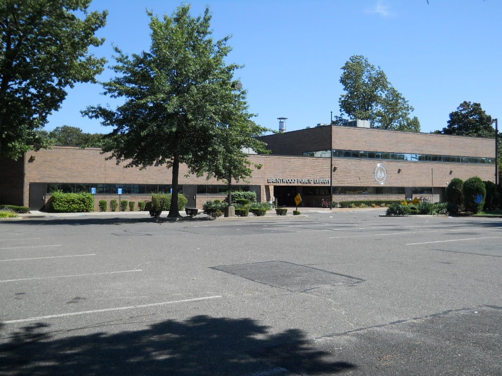 Brentwood Public Library