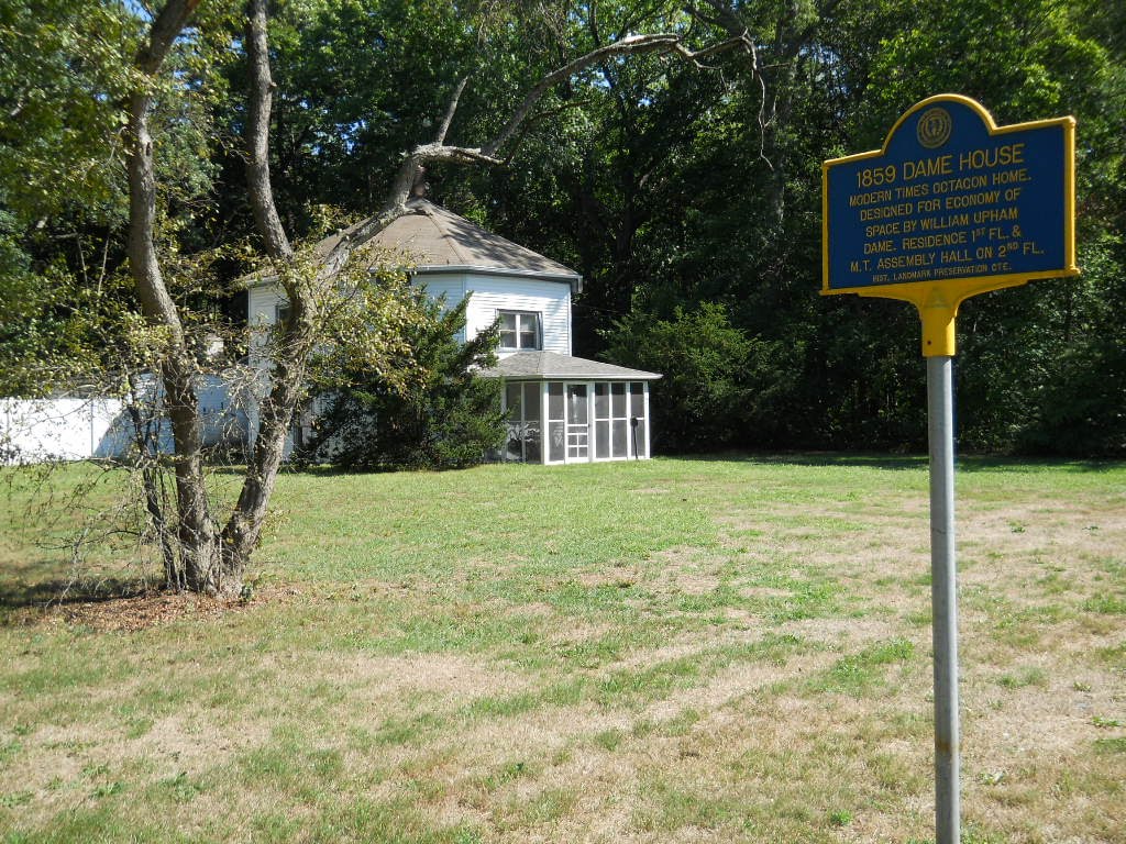 William U. Dame House, Brentwood, NY