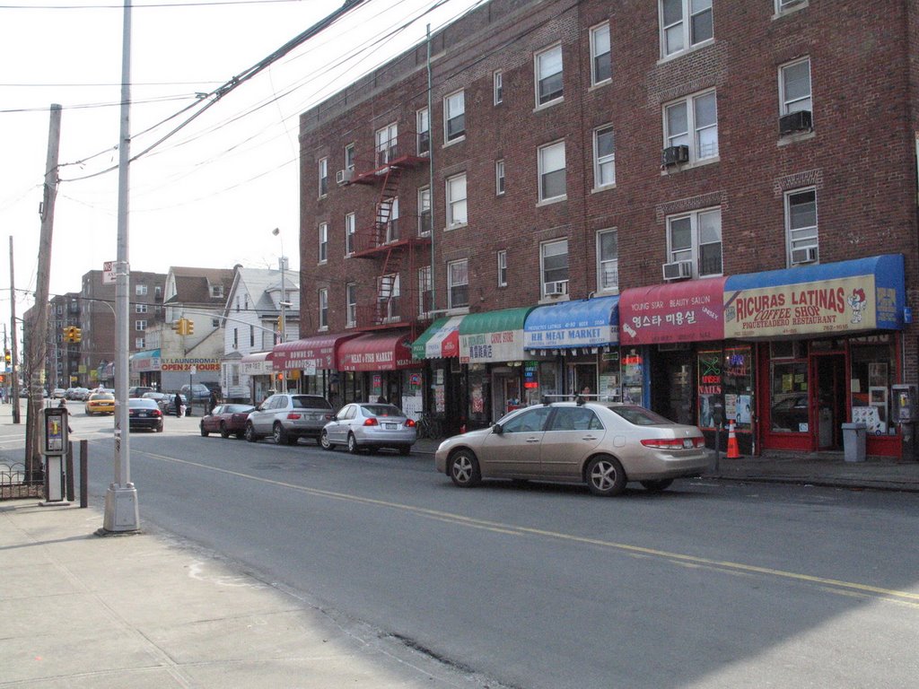Bowne St (View facing South)